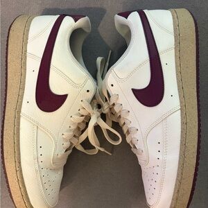 Nike Men's Court Vision Next Nature Sail, Beetroot Size 8